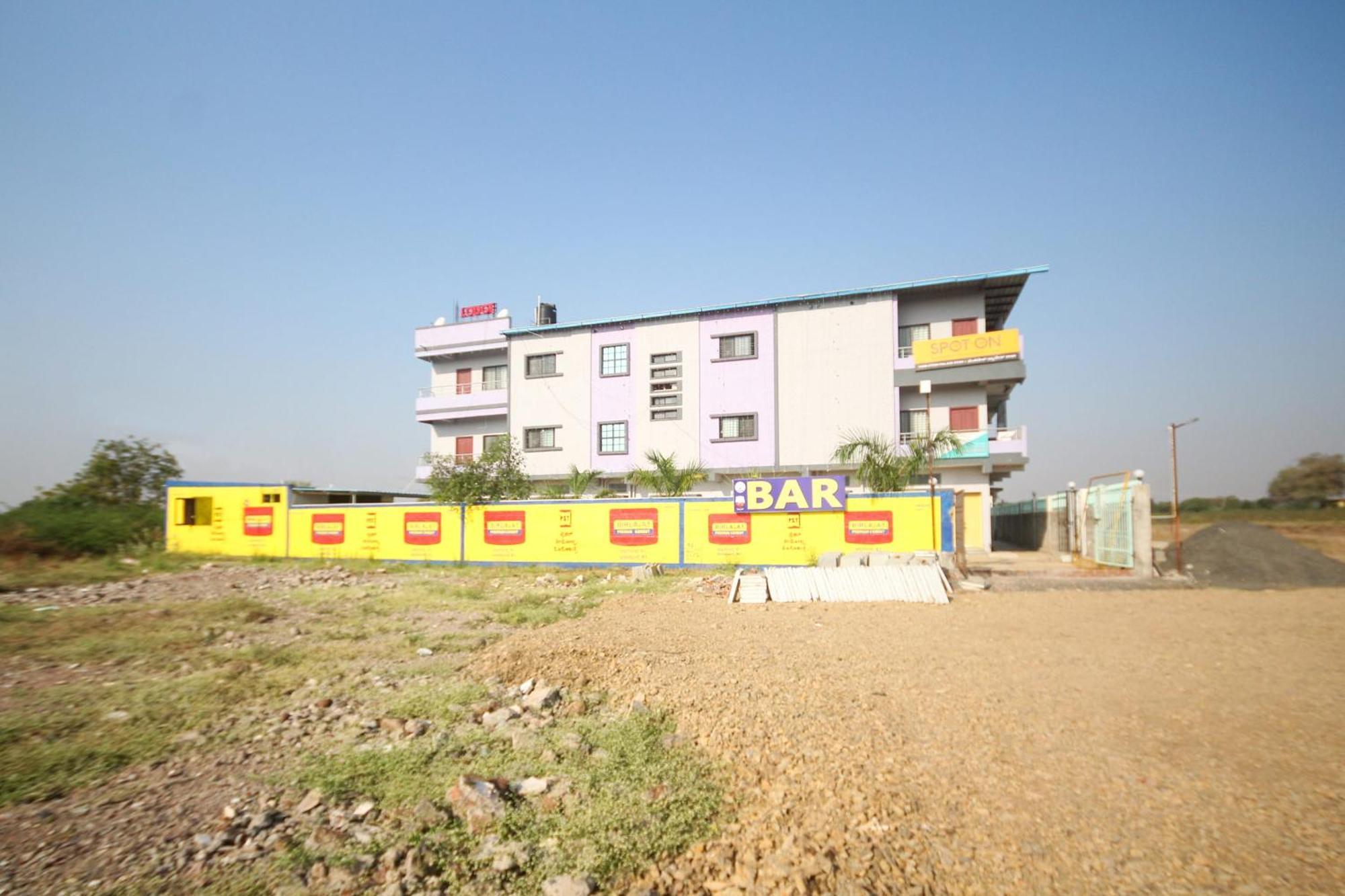Spot On 39385 Venkatesh Palace Farhatabad Exterior photo